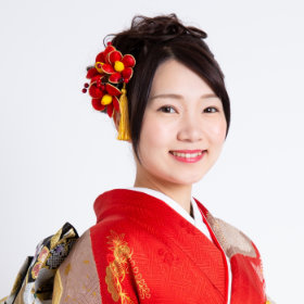 中振袖