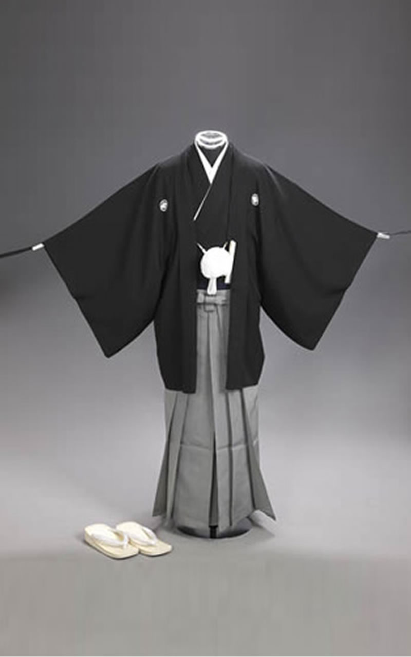 黒紋付その１